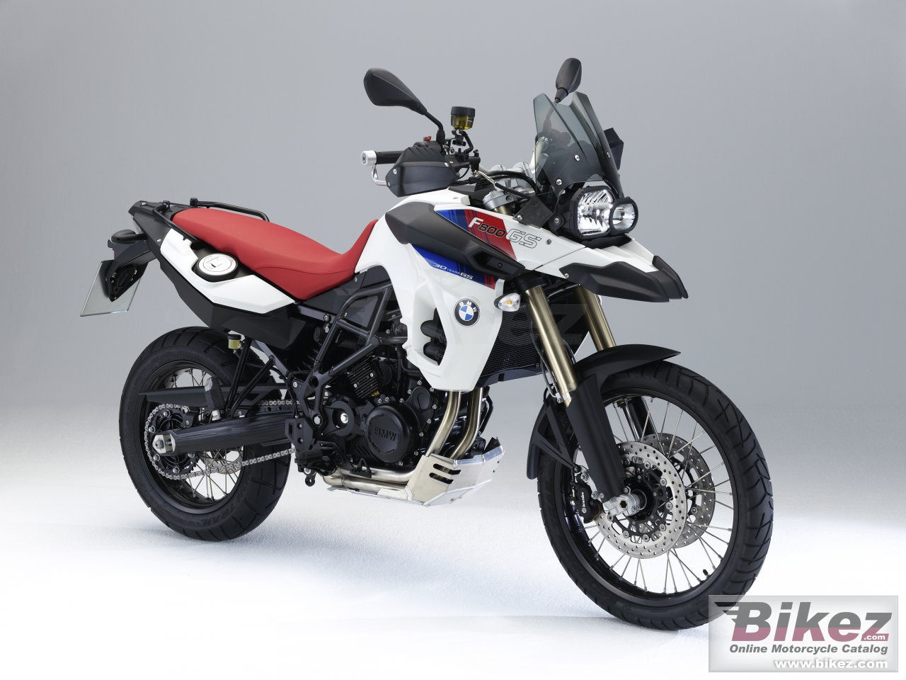 Big BMW f 800 gs picture and wallpaper from Bikez.com
